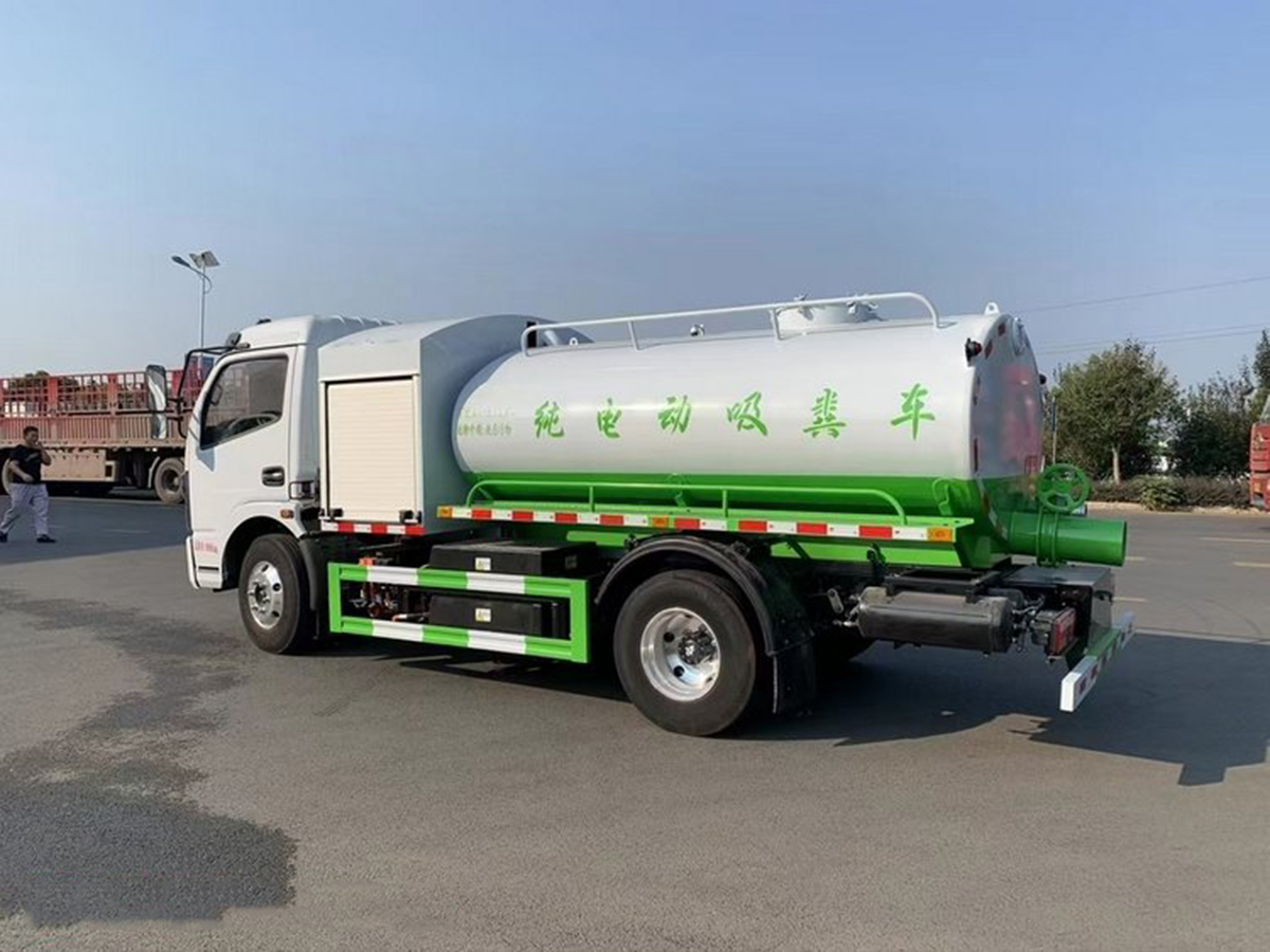 东风5方CL5090GXEBEV纯电动吸粪车