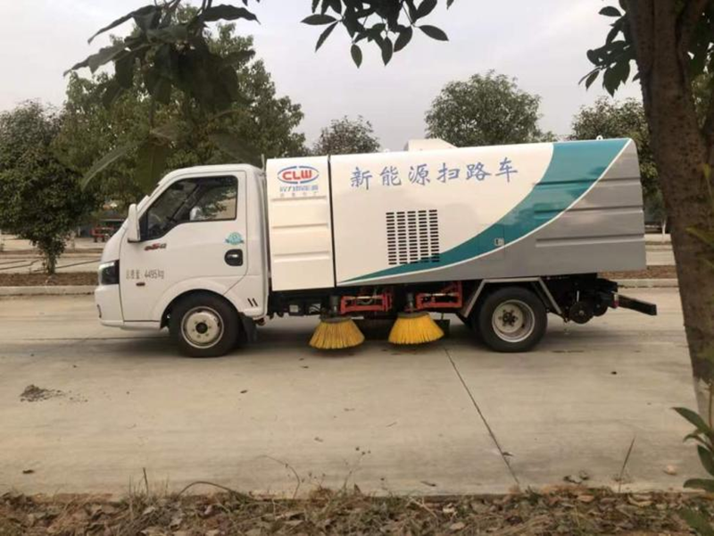 东风CL5041TSLBEV型纯电动扫路车